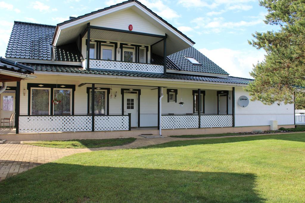 Kuru Villa Eksteriør billede